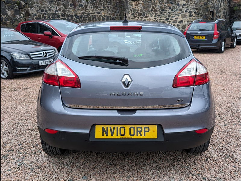 Renault Megane 1.5L DYNAMIQUE TOMTOM DCI Hatchback 5dr Diesel Manual Euro 4 (106 bhp) 5dr Manual 2024