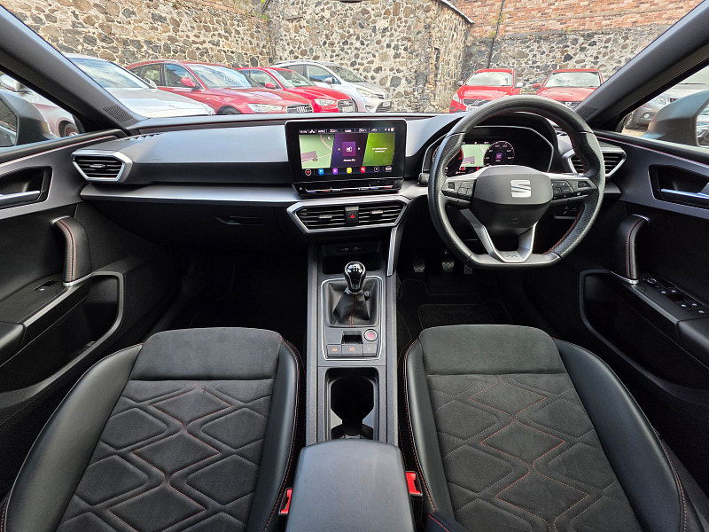 Seat Leon 1.5L FR Sport TSI Evo Hatchback 5dr Petrol Manual Euro 6 (129 bhp) 5dr Manual 2025