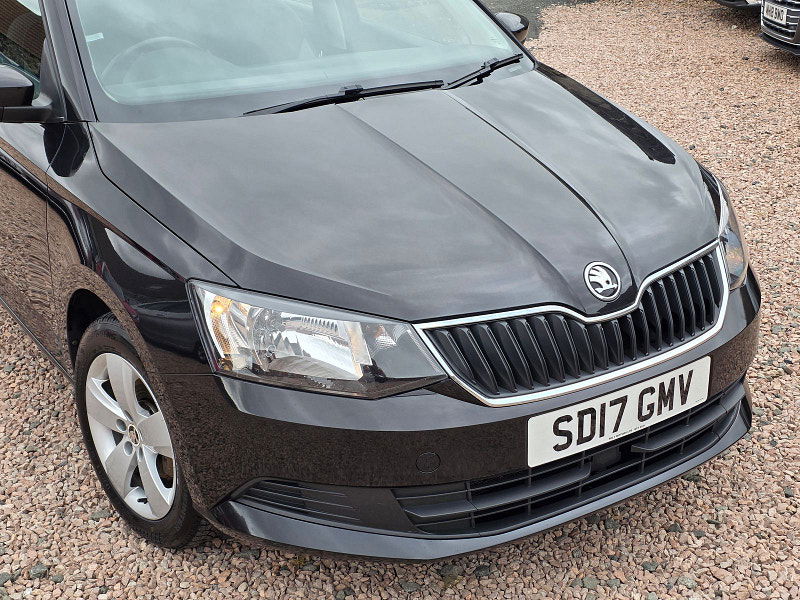 Skoda Fabia 1.2L SE TSI Hatchback 5dr Petrol Manual Euro 6 (89 bhp) 5dr Manual 2025