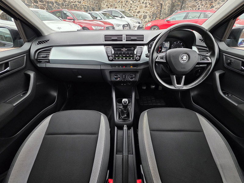 Skoda Fabia 1.2L SE TSI Hatchback 5dr Petrol Manual Euro 6 (89 bhp) 5dr Manual 2025