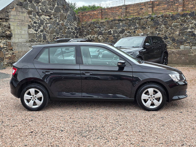 Skoda Fabia 1.2L SE TSI Hatchback 5dr Petrol Manual Euro 6 (89 bhp) 5dr Manual 2025