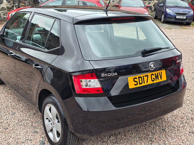 Skoda Fabia 1.2L SE TSI Hatchback 5dr Petrol Manual Euro 6 (89 bhp) 5dr Manual 2025