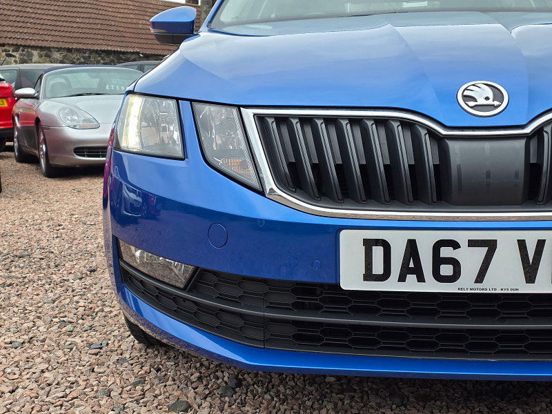 Skoda Octavia 1.6L SE Technology TDI Hatchback 5dr Diesel Manual Euro 6 (114 bhp) 5dr Manual 2025