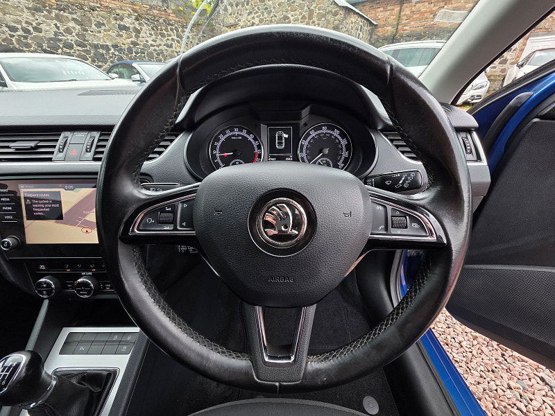 Skoda Octavia 1.6L SE Technology TDI Hatchback 5dr Diesel Manual Euro 6 (114 bhp) 5dr Manual 2025
