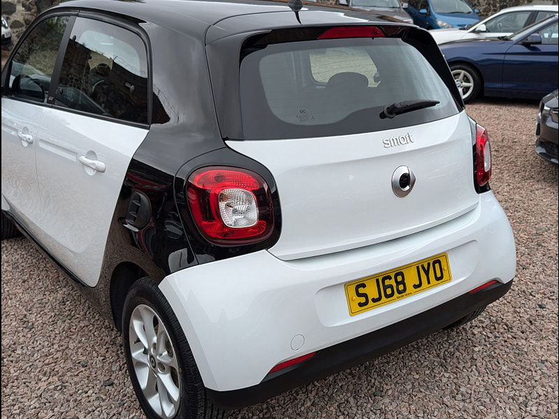 Smart ForFour 1.0L PASSION Hatchback 5dr Petrol Manual Euro 6 (71 bhp) 5dr Manual 2024