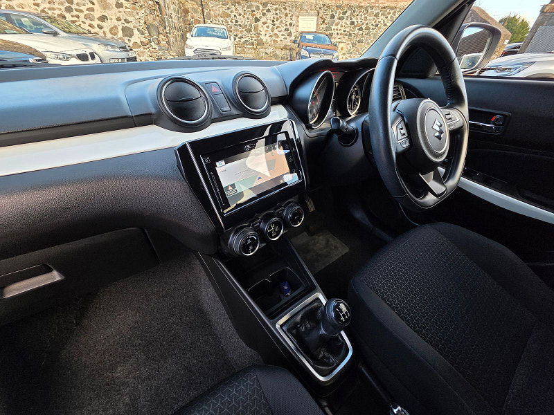 Suzuki Swift 1.0L SZ5 Boosterjet SHVS Hatchback 5dr Hybrid Manual Euro 6 (110 bhp) 5dr Manual 2025