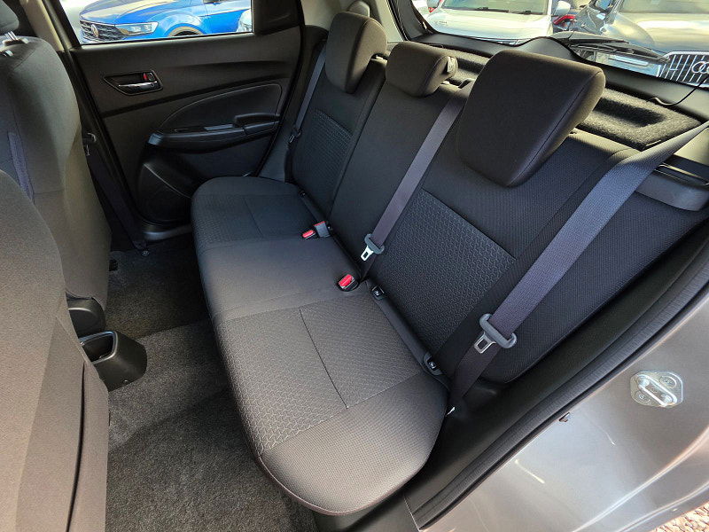 Suzuki Swift 1.0L SZ5 Boosterjet SHVS Hatchback 5dr Hybrid Manual Euro 6 (110 bhp) 5dr Manual 2025