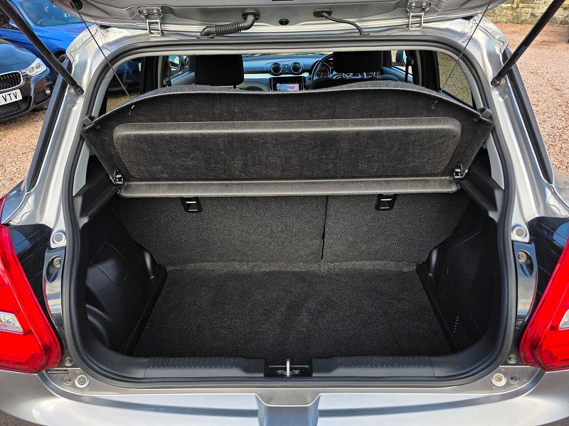 Suzuki Swift 1.0L SZ5 Boosterjet SHVS Hatchback 5dr Hybrid Manual Euro 6 (110 bhp) 5dr Manual 2025