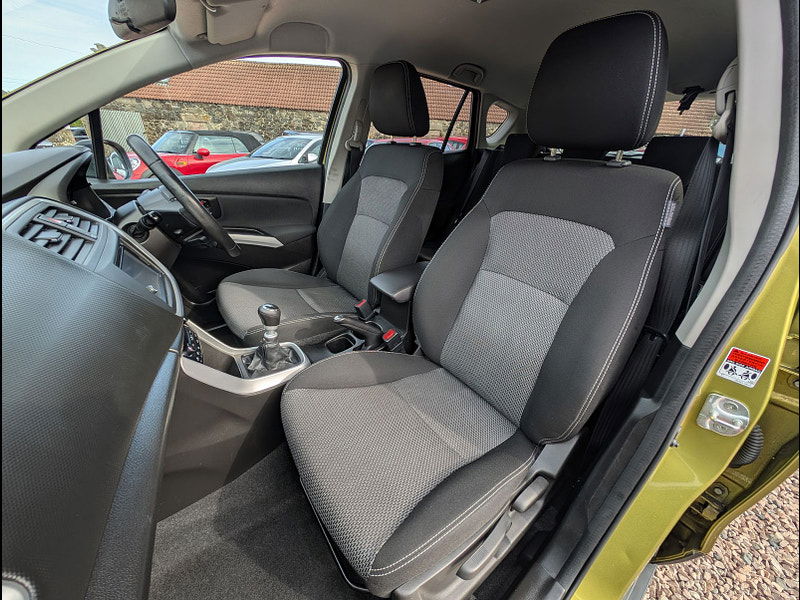 Suzuki SX4 S-Cross 1.6L SZ-T DDiS SUV 5dr Diesel Manual Euro 5 (118 bhp) 5dr Manual 2025