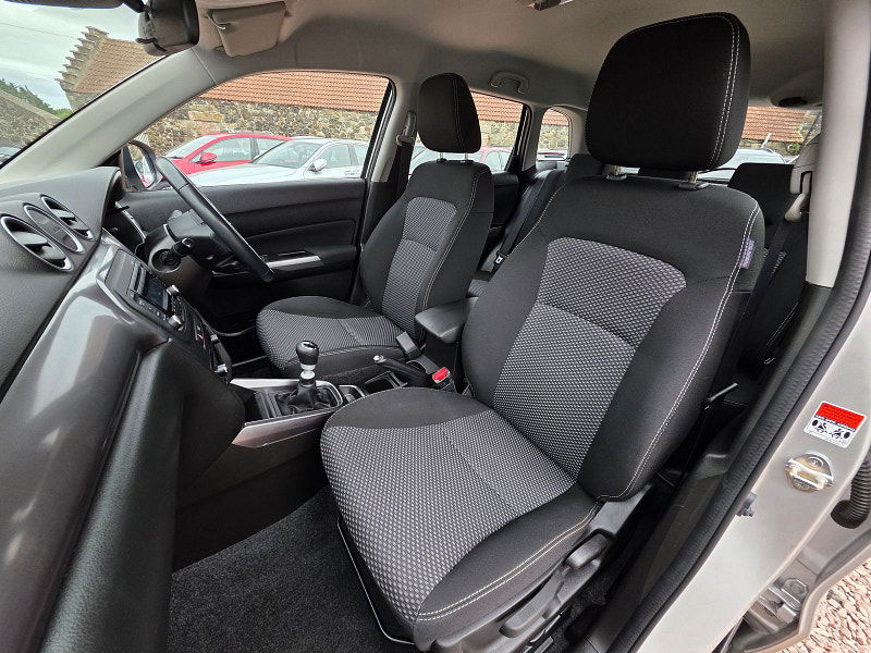 Suzuki Vitara 1.4L SZ4 Boosterjet MHEV SUV 5dr Hybrid Manual Euro 6 (127 bhp) 5dr Manual 2025