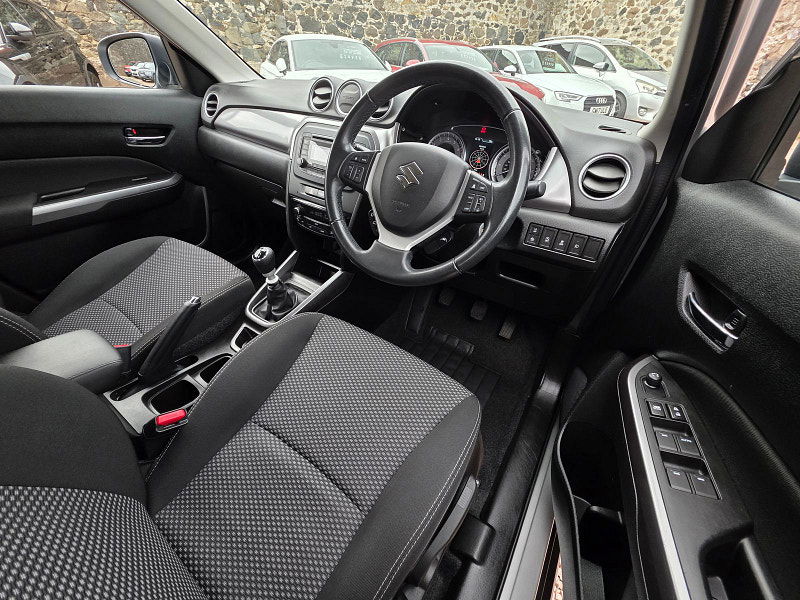Suzuki Vitara 1.4L SZ4 Boosterjet MHEV SUV 5dr Hybrid Manual Euro 6 (127 bhp) 5dr Manual 2025