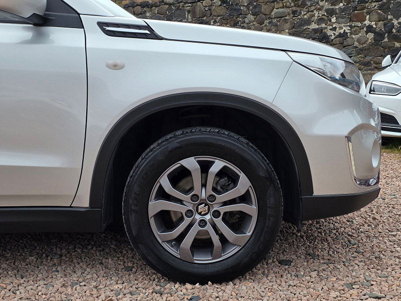 Suzuki Vitara 1.4L SZ4 Boosterjet MHEV SUV 5dr Hybrid Manual Euro 6 (127 bhp) 5dr Manual 2025