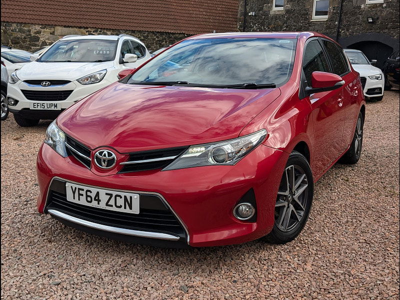 Toyota Auris 1.4L D-4D ICON PLUS Hatchback 5dr Diesel Manual Euro 5 (89 bhp) 5dr Manual 2024