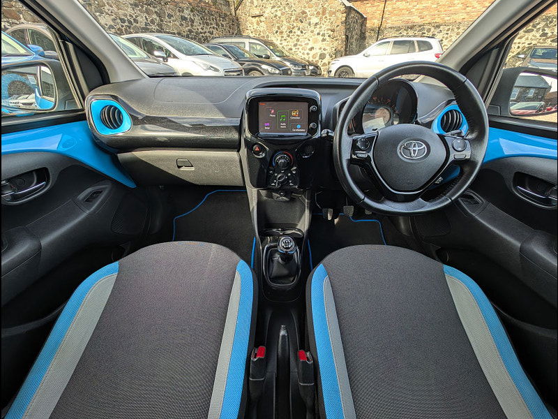 Toyota Aygo 1.0L X-Cite 2 VVT-i Hatchback 5dr Petrol Manual Euro 6 (69 bhp) 5dr Manual 2025