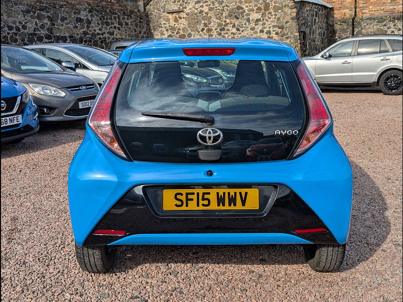 Toyota Aygo 1.0L X-Cite 2 VVT-i Hatchback 5dr Petrol Manual Euro 6 (69 bhp) 5dr Manual 2025