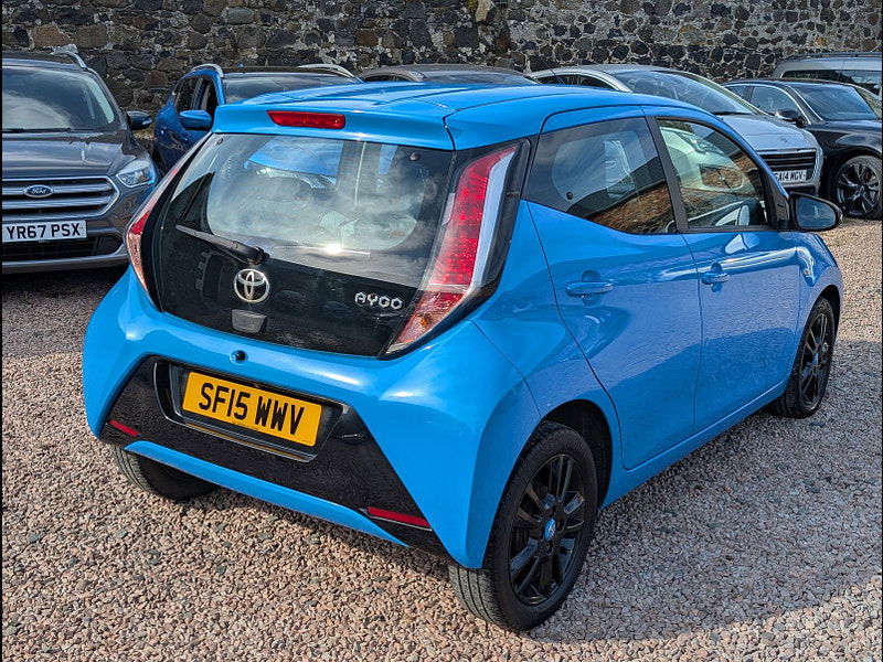 Toyota Aygo 1.0L X-Cite 2 VVT-i Hatchback 5dr Petrol Manual Euro 6 (69 bhp) 5dr Manual 2025