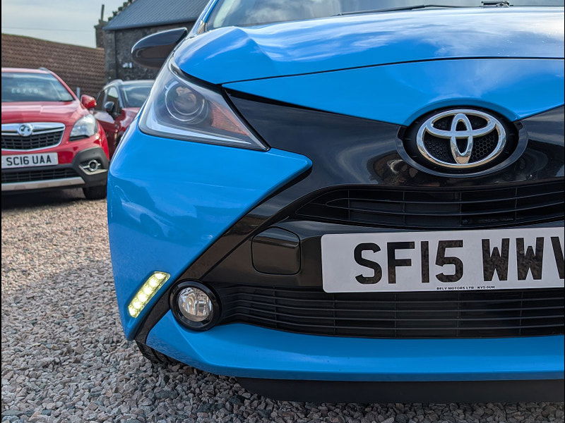 Toyota Aygo 1.0L X-Cite 2 VVT-i Hatchback 5dr Petrol Manual Euro 6 (69 bhp) 5dr Manual 2025