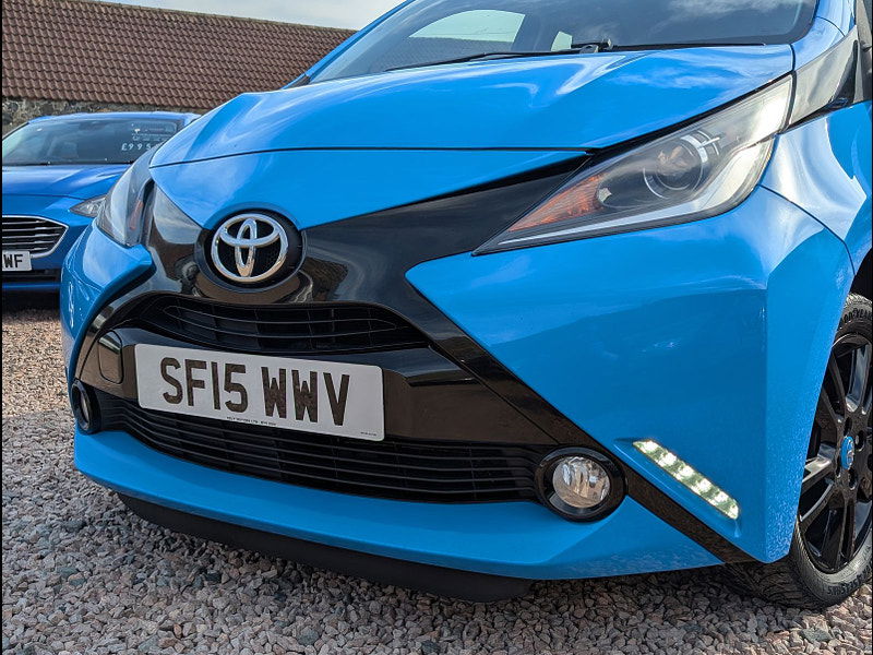 Toyota Aygo 1.0L X-Cite 2 VVT-i Hatchback 5dr Petrol Manual Euro 6 (69 bhp) 5dr Manual 2025