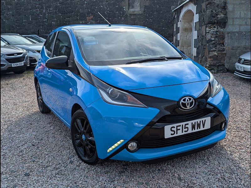 Toyota Aygo 1.0L X-Cite 2 VVT-i Hatchback 5dr Petrol Manual Euro 6 (69 bhp) 5dr Manual 2025