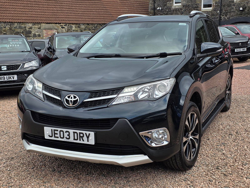 Toyota RAV4 2.0 D-4D Invincible SUV 5dr Diesel Manual 4WD Euro 5 (s/s) (124 ps) 5dr Manual 2026