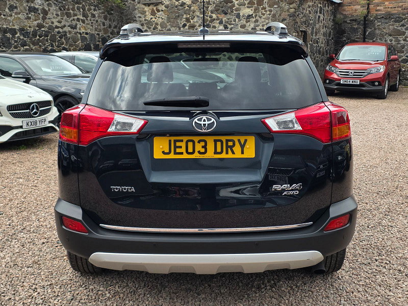 Toyota RAV4 2.0 D-4D Invincible SUV 5dr Diesel Manual 4WD Euro 5 (s/s) (124 ps) 5dr Manual 2026