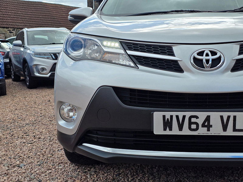 Toyota RAV4 2.0L Icon D-4D 4x2 SUV 5dr Diesel Manual Euro 5 (124 bhp) 5dr Manual 2025