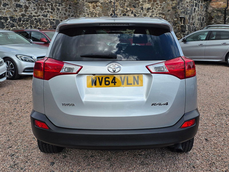 Toyota RAV4 2.0L Icon D-4D 4x2 SUV 5dr Diesel Manual Euro 5 (124 bhp) 5dr Manual 2025