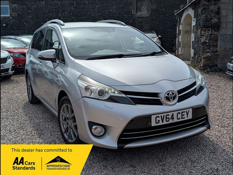Toyota Verso 1.6L Excel D-4D MPV 5dr Diesel Manual Euro 5 (110 bhp) 5dr Manual 2025