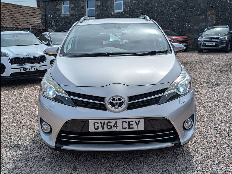Toyota Verso 1.6L Excel D-4D MPV 5dr Diesel Manual Euro 5 (110 bhp) 5dr Manual 2025