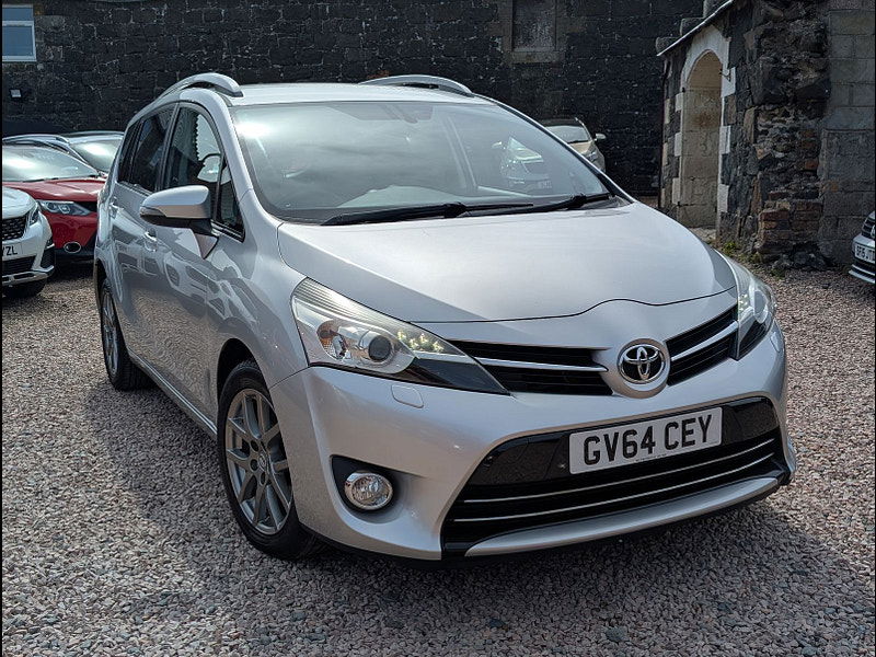 Toyota Verso 1.6L Excel D-4D MPV 5dr Diesel Manual Euro 5 (110 bhp) 5dr Manual 2025