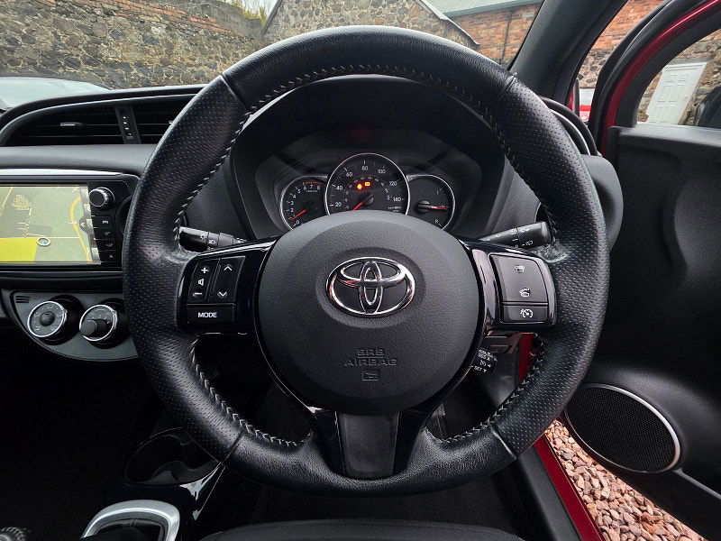 Toyota Yaris 1.33 Dual VVT-i Design Hatchback 5dr Petrol Manual Euro 6 (99 ps) 5dr Manual 2026