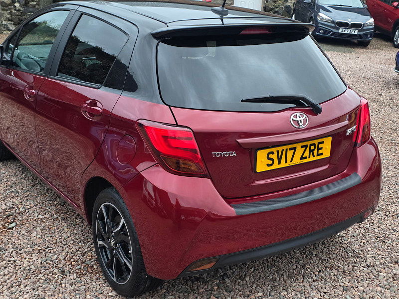 Toyota Yaris 1.33 Dual VVT-i Design Hatchback 5dr Petrol Manual Euro 6 (99 ps) 5dr Manual 2026