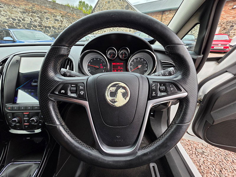 Vauxhall Astra 1.4L GTC SRi T S/S Coupe 3dr Petrol Manual Euro 6 (118 bhp) 3dr Manual 2025