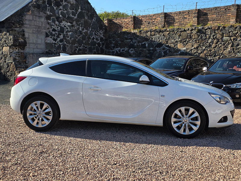 Vauxhall Astra 1.4L GTC SRi T S/S Coupe 3dr Petrol Manual Euro 6 (118 bhp) 3dr Manual 2025