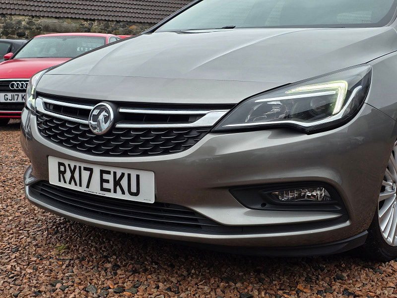 Vauxhall Astra 1.6L Elite Nav CDTI S/S Hatchback 5dr Diesel Manual Euro 6 (134 bhp) 5dr Manual 2025