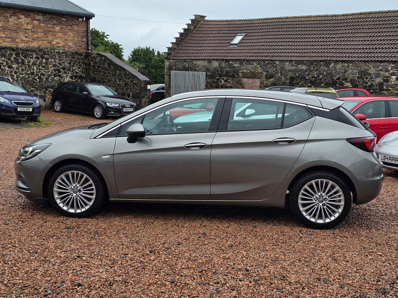 Vauxhall Astra 1.6L Elite Nav CDTI S/S Hatchback 5dr Diesel Manual Euro 6 (134 bhp) 5dr Manual 2025