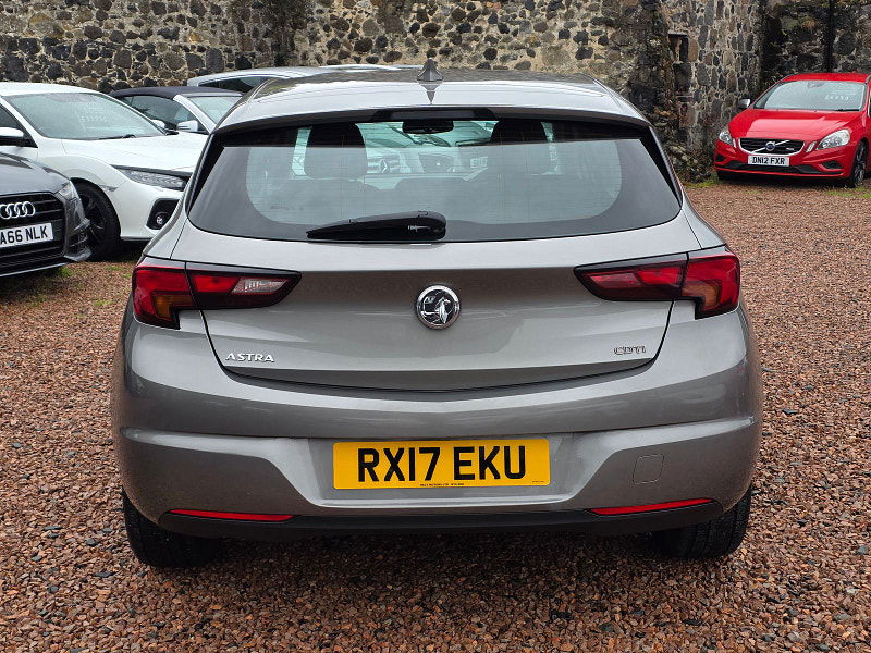 Vauxhall Astra 1.6L Elite Nav CDTI S/S Hatchback 5dr Diesel Manual Euro 6 (134 bhp) 5dr Manual 2025