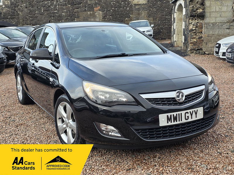Vauxhall Astra 1.6L SRI Hatchback 5dr Petrol Manual Euro 5 (113 bhp) 5dr Manual 2025