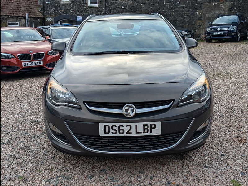 Vauxhall Astra 2.0L SE CDTI S/S Estate 5dr Diesel Manual Euro 5 (163 bhp) 5dr Manual 2025