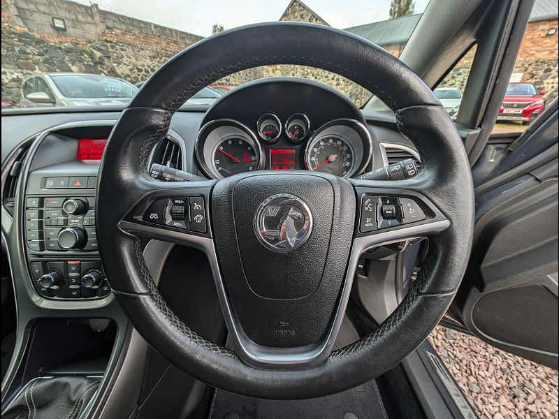 Vauxhall Astra 2.0L SE CDTI S/S Estate 5dr Diesel Manual Euro 5 (163 bhp) 5dr Manual 2025