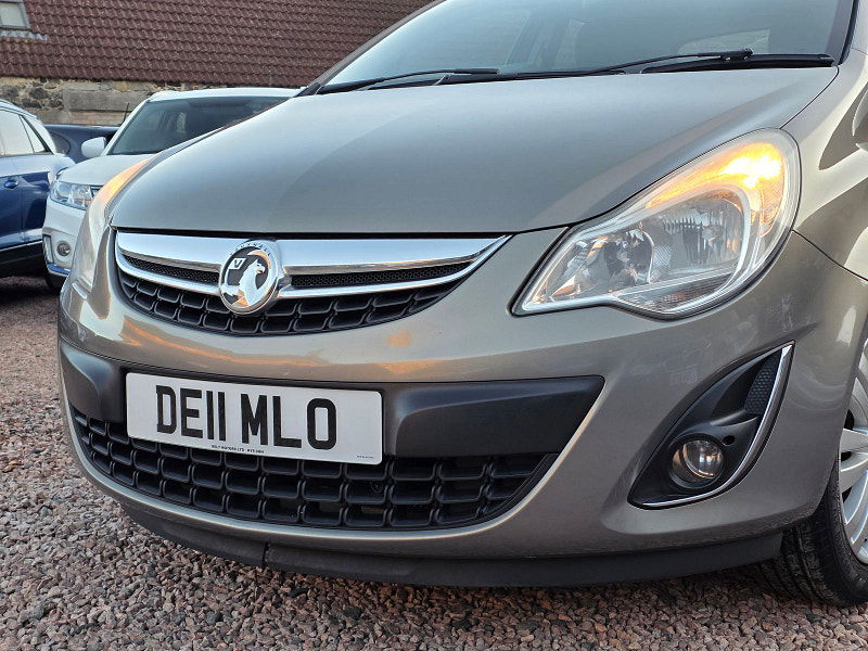Vauxhall Corsa 1.2L Exite Hatchback 5dr Petrol Manual Euro 5 (83 bhp) 5dr Manual 2025