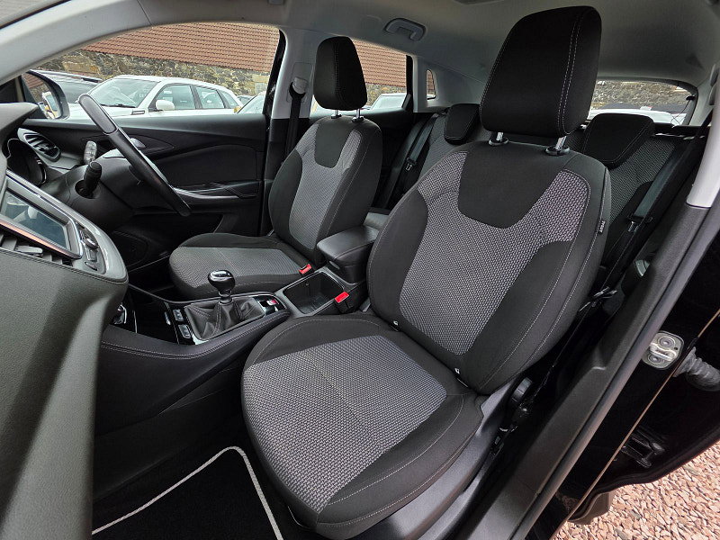 Vauxhall Grandland X 1.2 Turbo GPF SE SUV 5dr Petrol Manual Euro 6 (s/s) (130 ps) 5dr Manual 2026