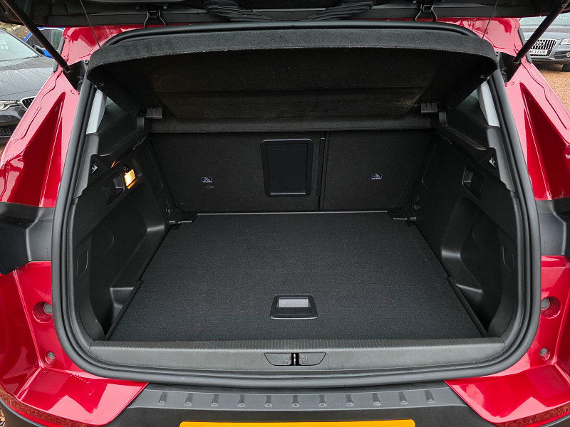 Vauxhall Grandland X 1.2L Elite Nav T Auto SUV 5dr Petrol Automatic Euro 6 (128 bhp) 5dr Automatic 2025