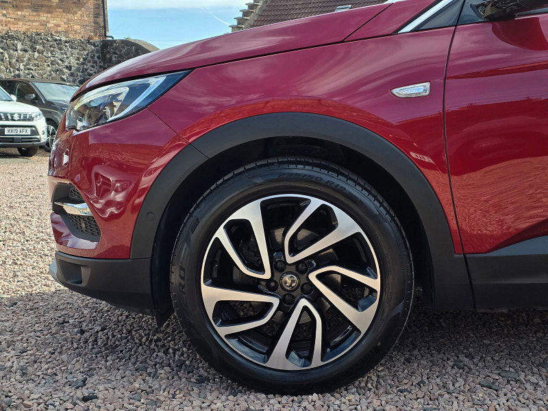 Vauxhall Grandland X 1.2L Elite Nav T S/S SUV 5dr Petrol Manual Euro 6 (128 bhp) 5dr Manual 2025