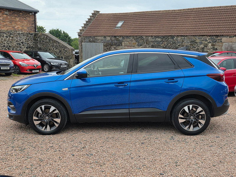 Vauxhall Grandland X 1.2L Sport Nav T S/S SUV 5dr Petrol Manual Euro 6 (128 bhp) 5dr Manual 2025