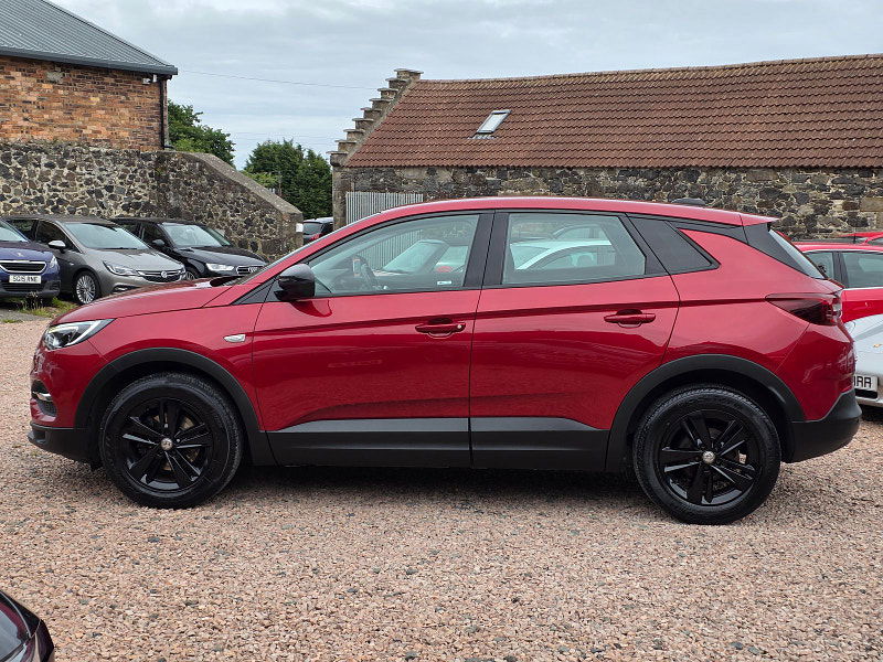 Vauxhall Grandland X 1.6L SE TD S/S SUV 5dr Diesel Manual Euro 6 (118 bhp) 5dr Manual 2025