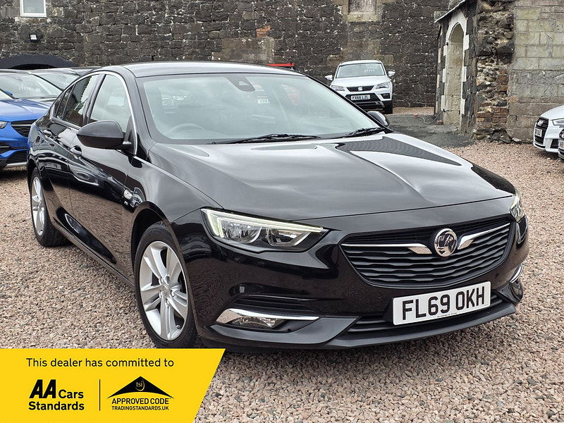 Vauxhall Insignia 1.6L SRi TD Hatchback 5dr Diesel Manual Euro 6 (134 bhp) 5dr Manual 2025