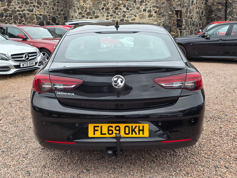 Vauxhall Insignia 1.6L SRi TD Hatchback 5dr Diesel Manual Euro 6 (134 bhp) 5dr Manual 2025