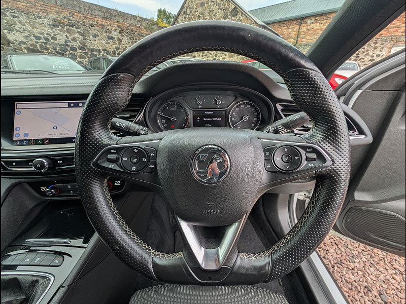 Vauxhall Insignia 2.0L SRi VX-Line Nav TD Hatchback 5dr Diesel Manual Euro 6 (168 bhp) 5dr Manual 2025
