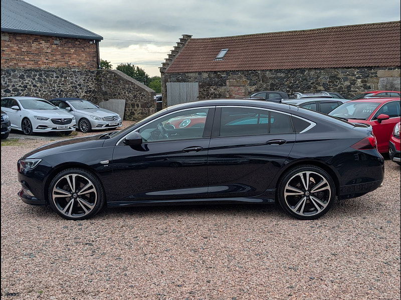 Vauxhall Insignia 2.0L SRi VX-Line Nav TD Hatchback 5dr Diesel Manual Euro 6 (168 bhp) 5dr Manual 2025
